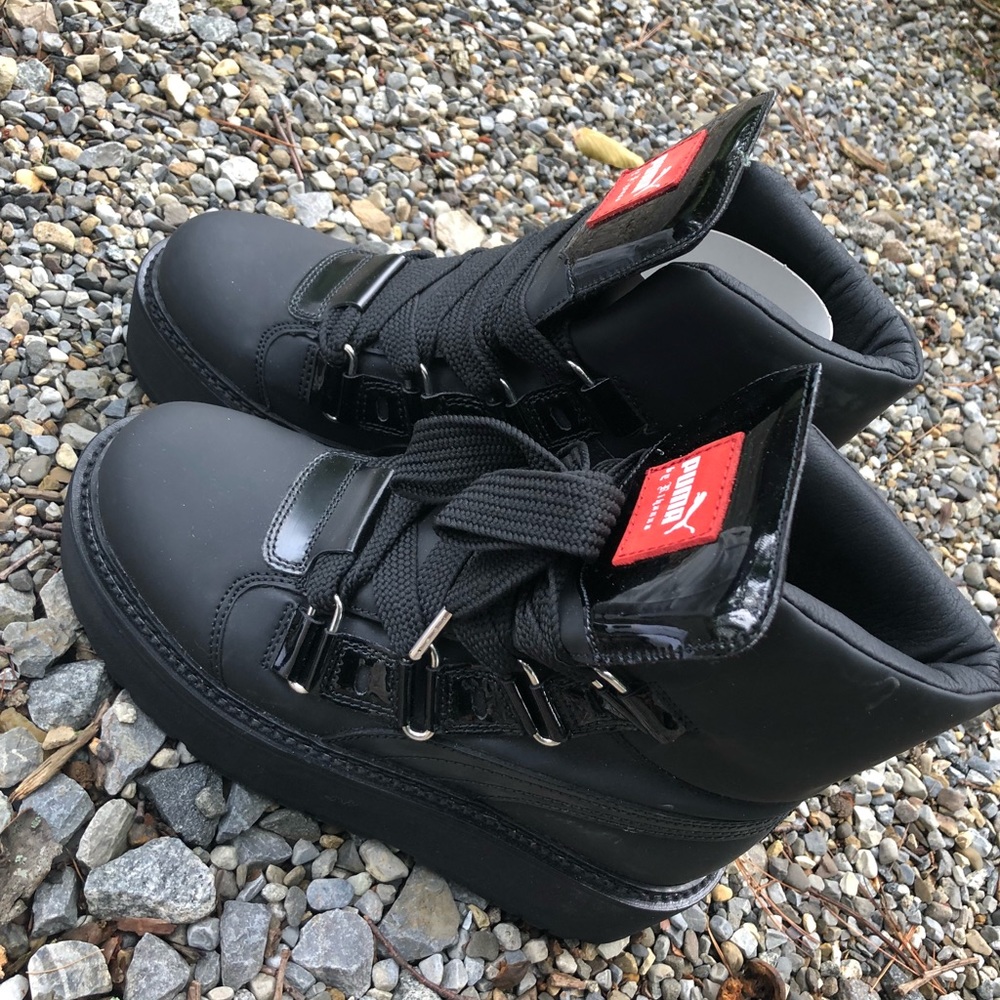 BLACK FENTY PUMA BOOTS